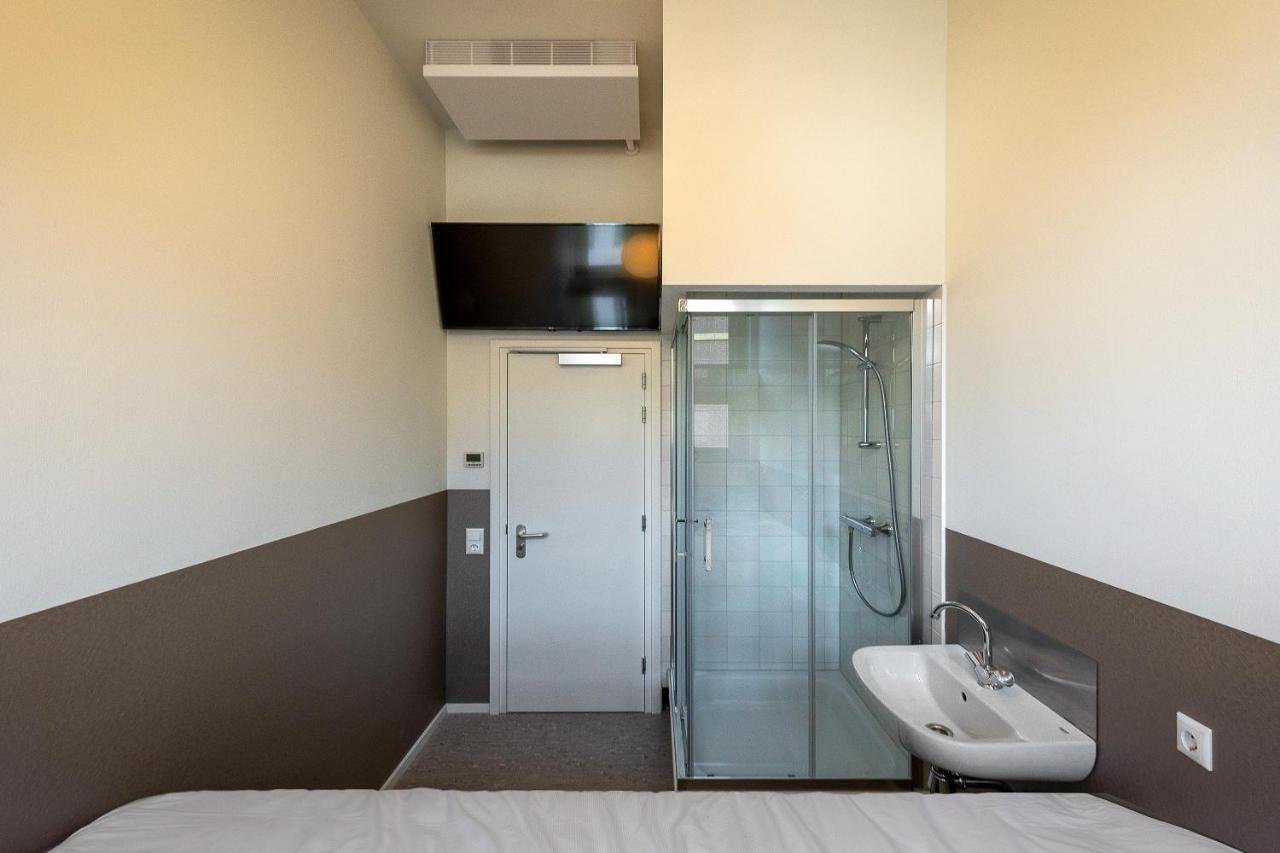 Stadsherberg Ald Weishoes - Hostel Венло Екстер'єр фото